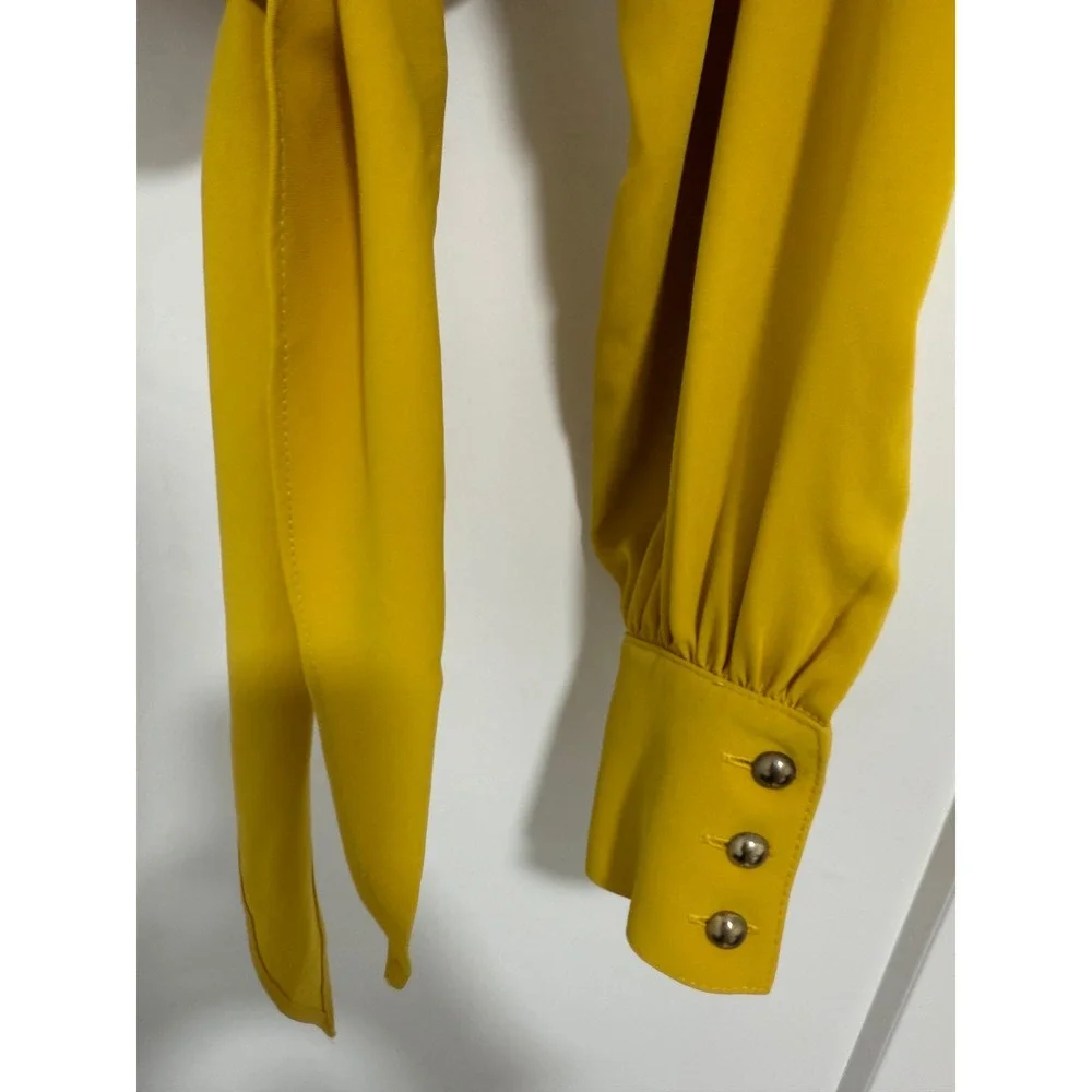 Karen Millen Top & Shorts Set Mustard Yellow‎ Long Sleeve Belted US 4